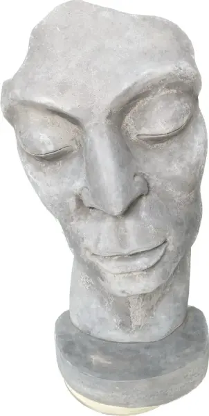 Artikelbild 8 des Artikels “Aras - Gesicht, nach rechts blickend, 120cm H | Steinguss “